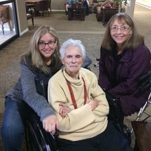 Meet your Posher, Leslie